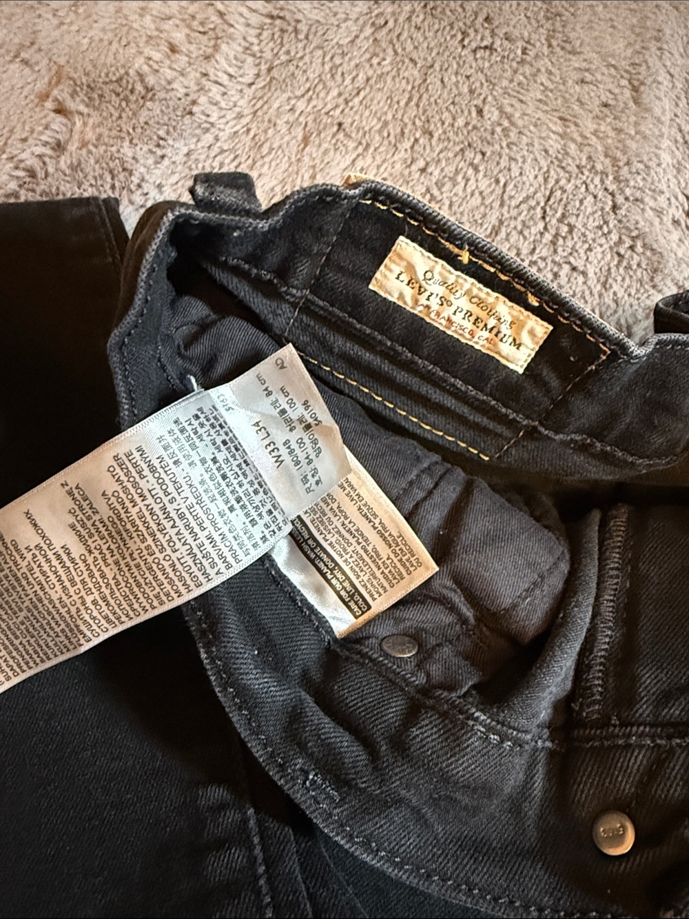 Men’s Levi Premium 512s size 33W 34L - Picture 6 of 6